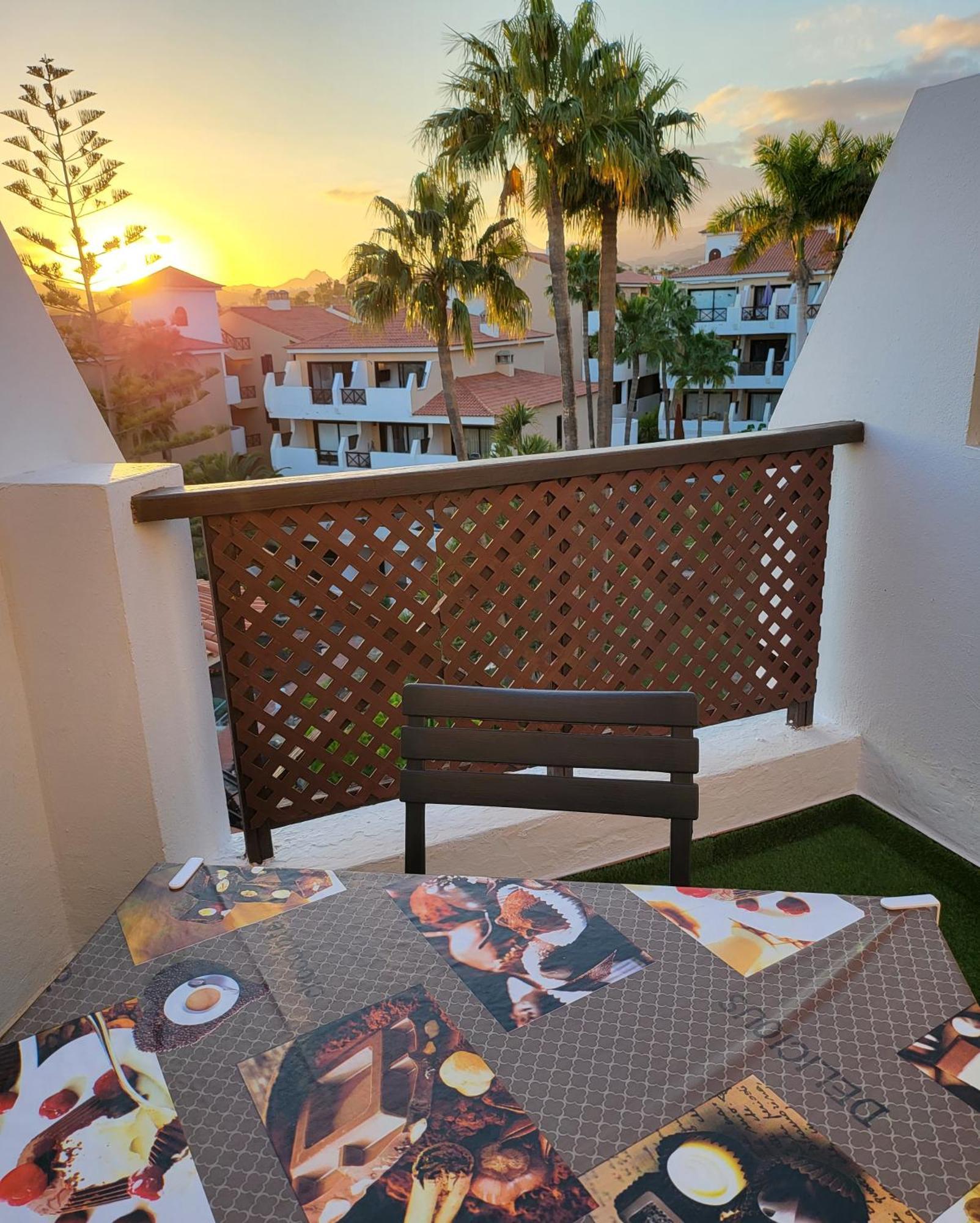 Moderno Y Luminoso Atico Con Vistas Y Piscina Apartment San Miguel de Abona Exterior photo